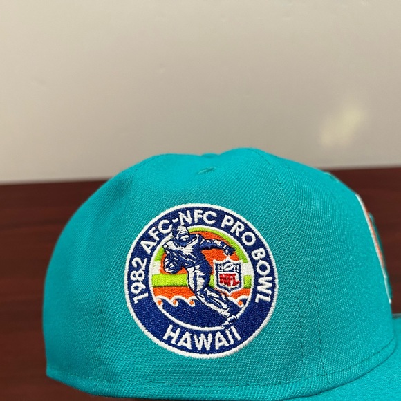 New Era, 59Fifty Fitted Hat, Miami Dolphins, 1982 Pro Bowl - Picture 2 of 10